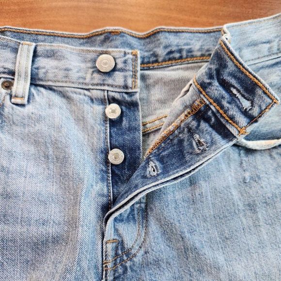 Levi's 501 High Rise Jean Shorts - Picture 5 of 8